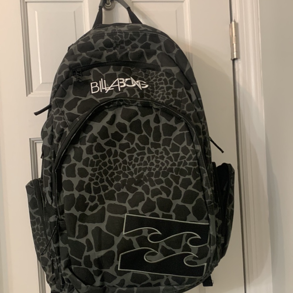 Billabong black gray print backpack amazing condition no signs of use - Picture 2 of 13